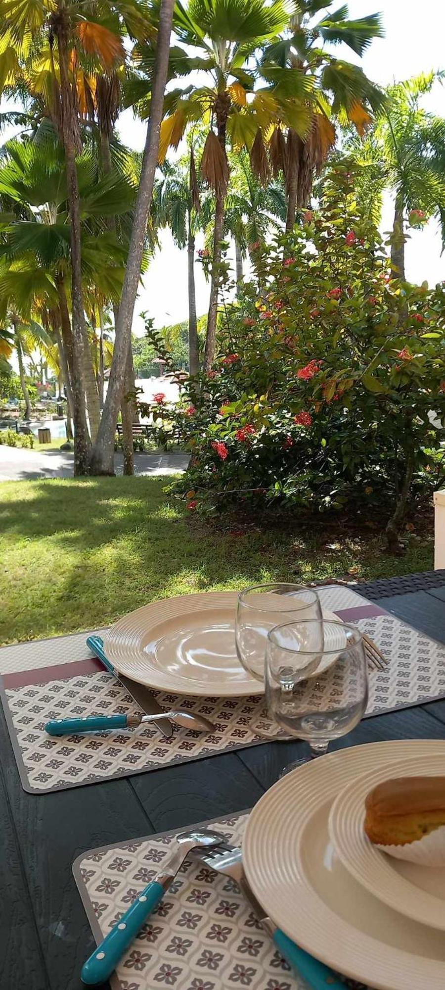 Caraibes Apparts-Resorts Sainte-Anne  Exteriér fotografie